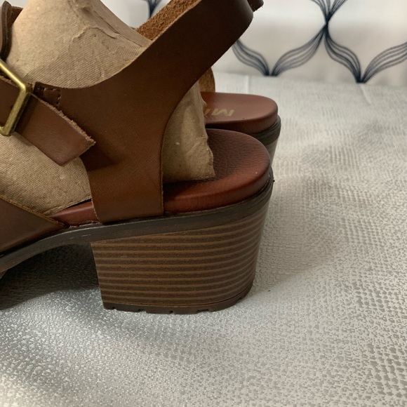 Mia girl Lula Gladiator Heeled Sandal Women’s size 7,8,9,10 or 11 various - Picture 6 of 13